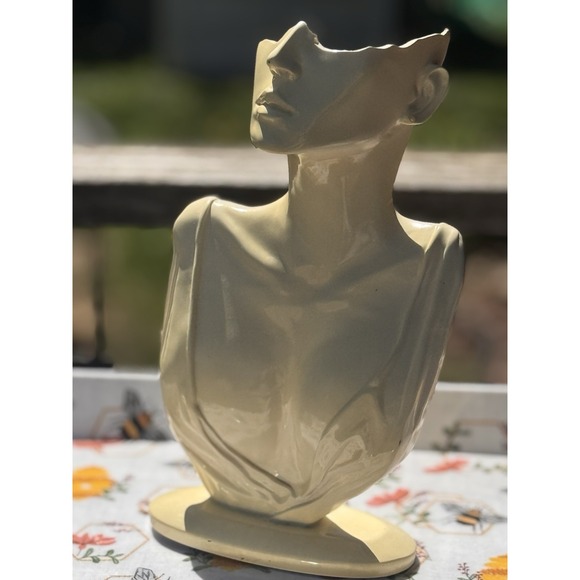 The Unbranded Brand Other - Vintage  Jewelry Display Bust – Elongated Modigliani Style  Mannequin Italy
